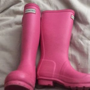 Girls matte pink hunter boots